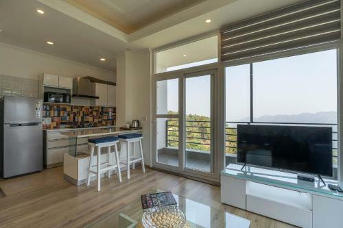Villa Stayvista At Pristine Pines