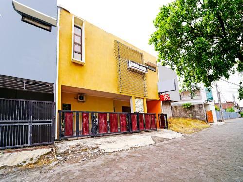 Hotel Oyo 91342 Tatti Inn