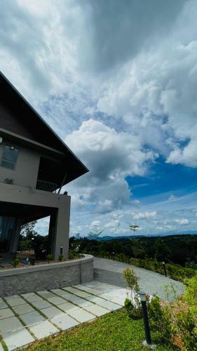 Padippura Farms And Resort