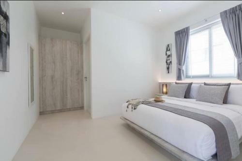 3 Bedroom Ocean View Villa Aura