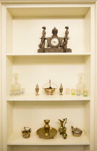 Kraft Vintage House