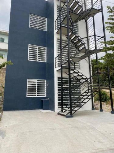 Apartamento C�modo Departamento Con Aire Acondicionado/interne