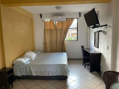 Hotel Roble Zihuatanejo