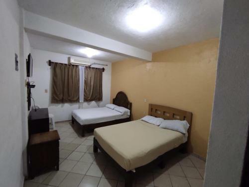 Hotel Roble Zihuatanejo