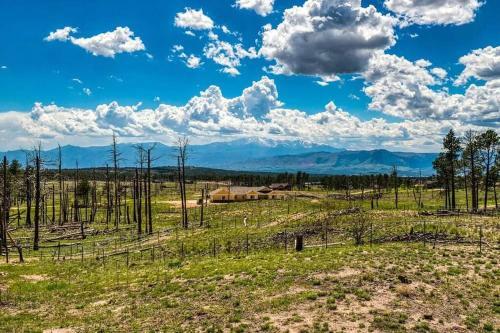 Villa Private Mountain Cabin! King Bed * 3 Acres Game Rm