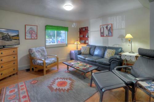 Downtown Cottage