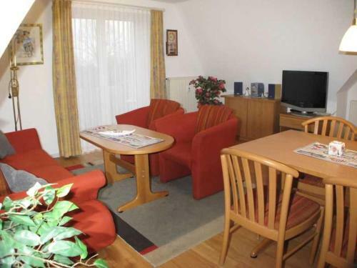 Apartamento Seepark Burhave _ Reetdachhaus Neu