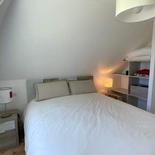 Magnifique Villa Face � La Plage De Pors Piron