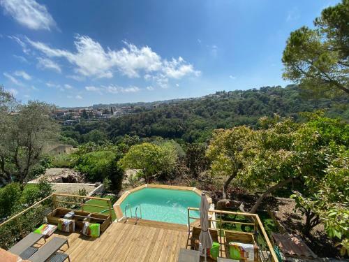 Biot - Belle Villa R�nov�e - 3 Chambres - Piscine - Clim