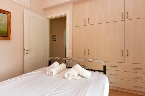 Arxontiko Alila Cycladic House With View