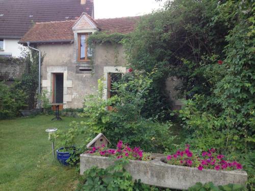 Domaine De La Grange Aux D�mes