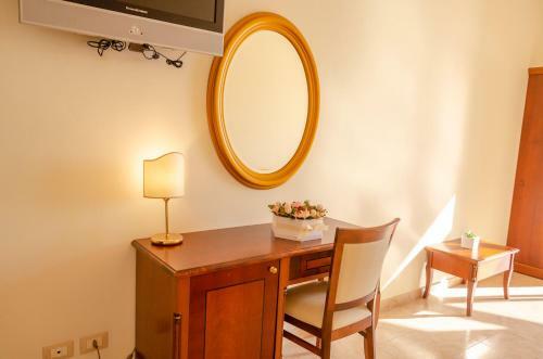 Grand Hotel Esperia - New Property