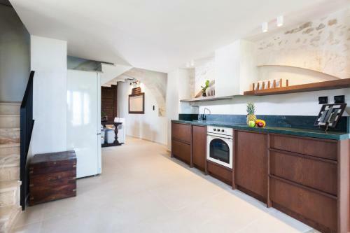 Ali Vafi Luxury Villa With Jacuzzi And Pool