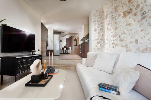 Ali Vafi Luxury Villa With Jacuzzi And Pool