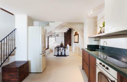 Ali Vafi Luxury Villa With Jacuzzi And Pool
