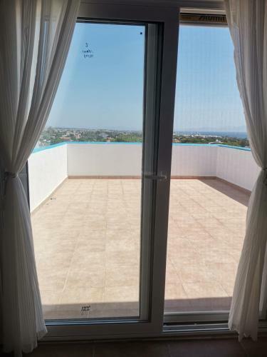 Seaside Sicci Villa Near The Airport