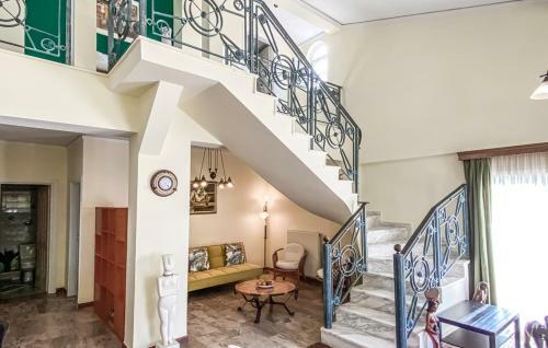 Seniora Soula's Cottage