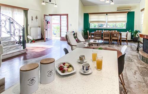 Seniora Soula's Cottage