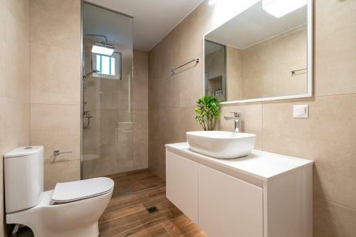 Sea View Apartment In Malia