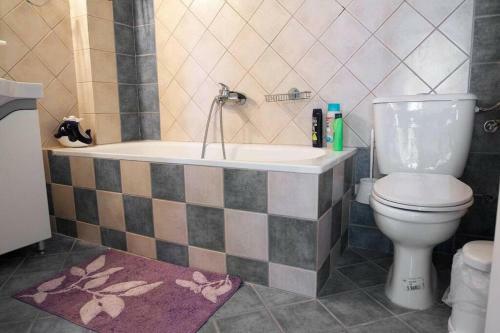 Apartamento Spacious And Cozy Maisonette In Epanomi