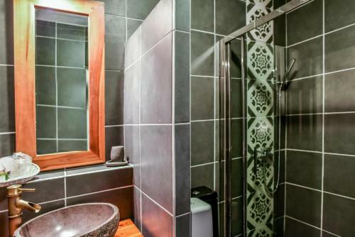Hotel Logis H�tel Emeraude Des Bois