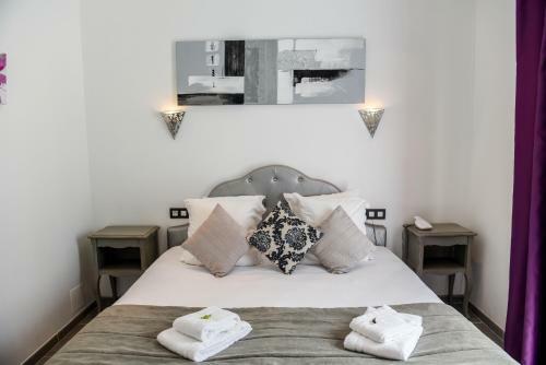 Hotel Logis H�tel Emeraude Des Bois