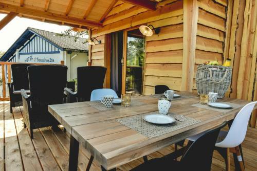 Hotel Logis H�tel Emeraude Des Bois