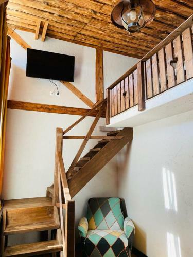 Hostal Cabana Vanatorului 8