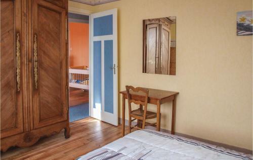 Holiday Home Plurien H-666