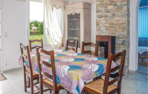 Holiday Home Plurien H-666