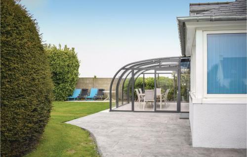 Holiday Home Plurien H-666