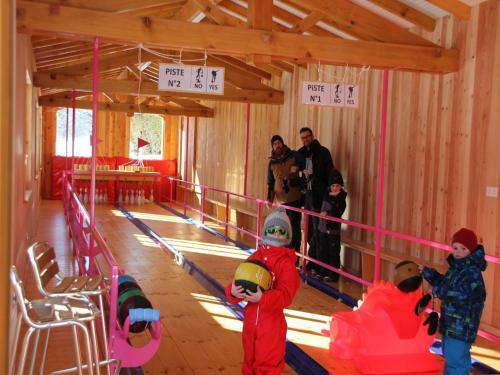 Holiday Home Les Chalets Des Ayes Le Thillot I