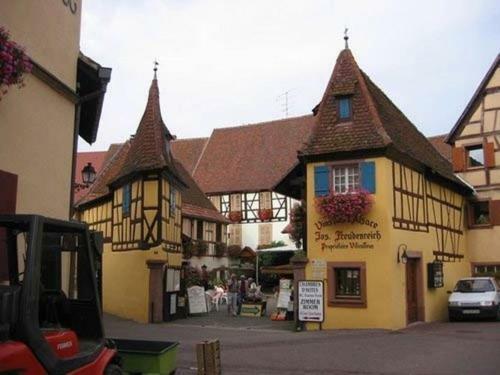 Holiday Home Les Chalets Des Ayes Le Thillot IV