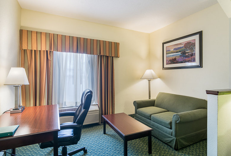 Hotel Quality Inn And Suites Harvey