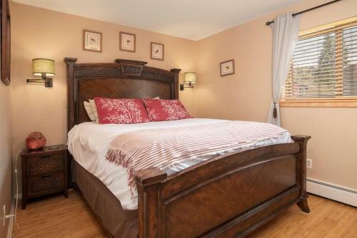 247 Hi Country Dr #11-4