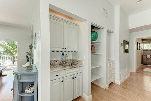 Dolphin Tales - 836 S Bay