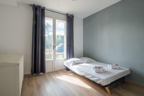 Maison Spacieuse Avec �tage Dans Une Impasse