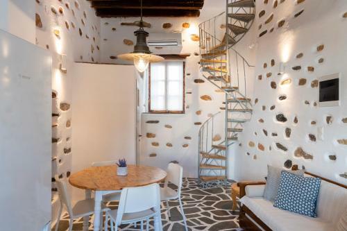 Hostal Batistas Guest House
