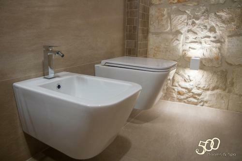 Bed & Breakfast 500 Rooms & Spa