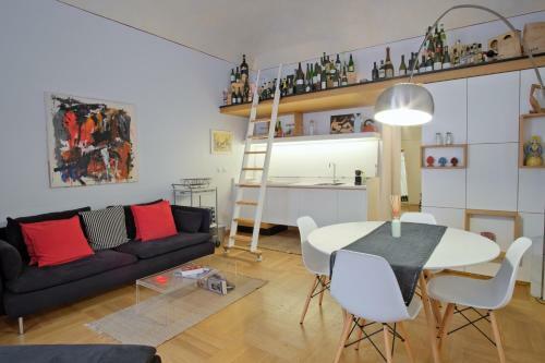 Apartamento Loft Mandralisca ( By Vacation Service )