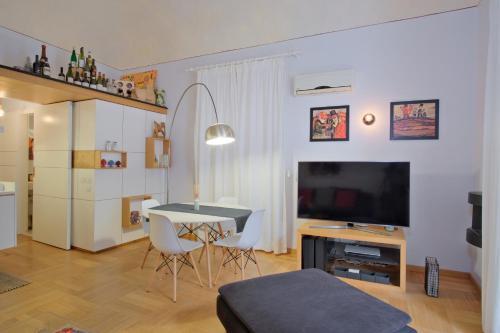 Apartamento Loft Mandralisca ( By Vacation Service )