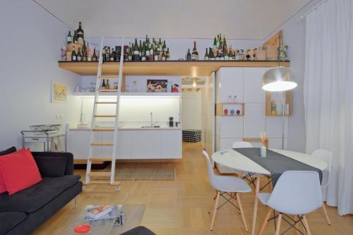 Apartamento Loft Mandralisca ( By Vacation Service )