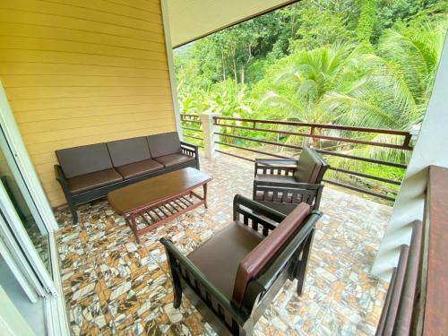 Hostal Ban Gintana Kamala