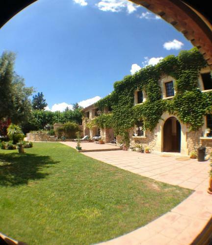Agroturismo Chilliman & Mas Mir� Biofarm