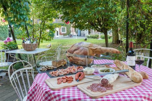 Hotel H�tel La Gentilhommi�re