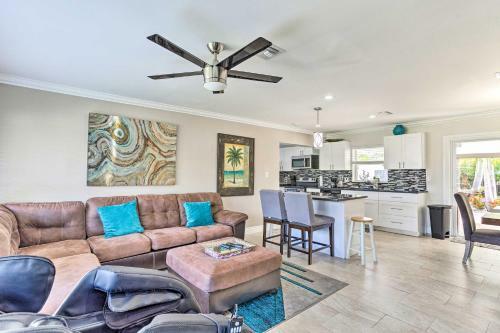 Boynton Beach Oasis With Private Pool And Grill!
