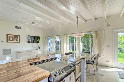Chic Boynton Beach Getaway - 3 Mi To Marina!