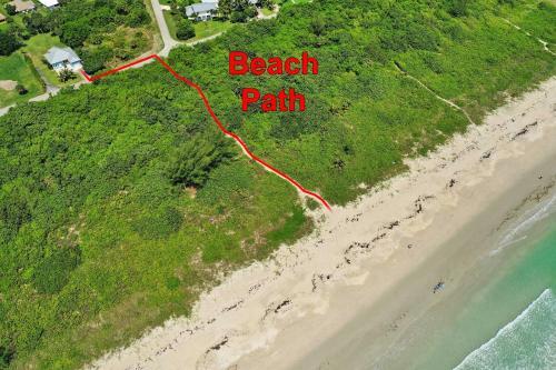Hutchinson Island Cottage Steps To The Beach