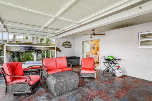 Grand Retreat In Cape Coral