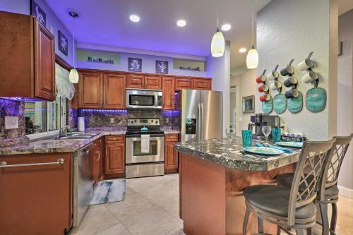 Cape Coral Retreat Pool, Grill And Golf Course